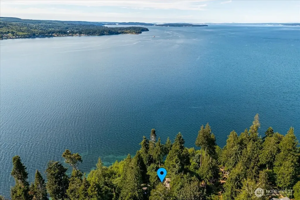 1385 E Ludlow Ridge Road Port Ludlow WA 98365