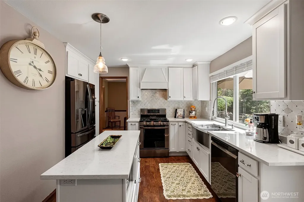 6441 NW Goldfern Court Silverdale WA 98383