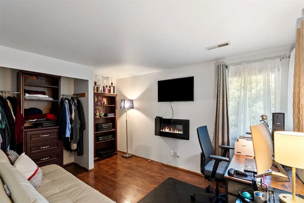 6441 NW Goldfern Court Silverdale WA 98383