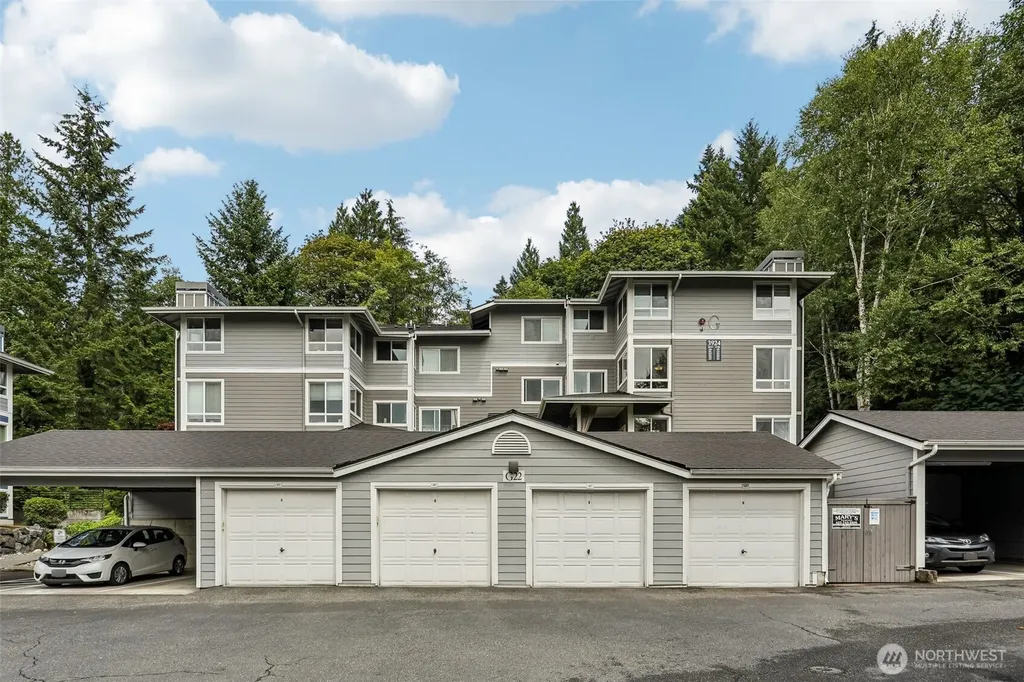 3924 243rd Place SE Bothell WA 98021
