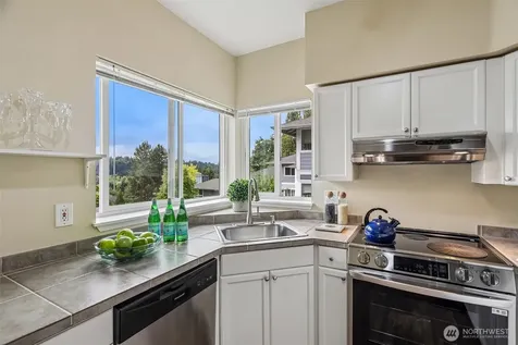 3924 243rd Place SE Bothell WA 98021