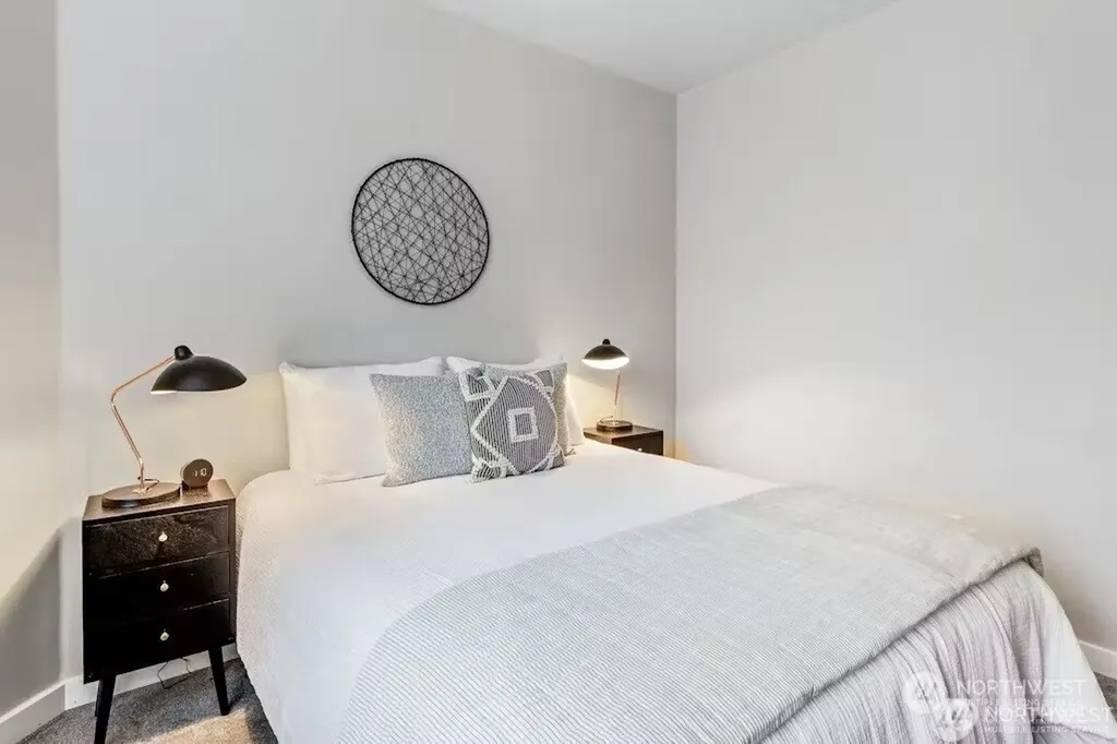 2414 1st Avenue Seattle WA 98121