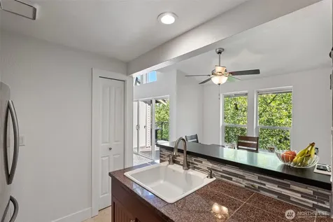 3008 N Narrows Drive Tacoma WA 98407
