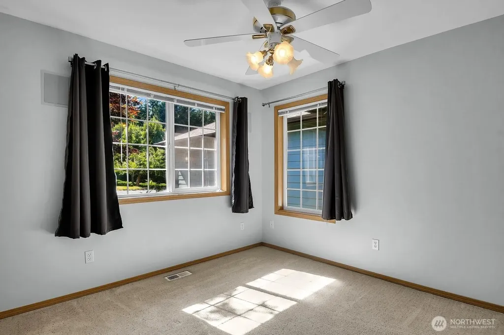 11428 128th Drive NE Lake Stevens WA 98258