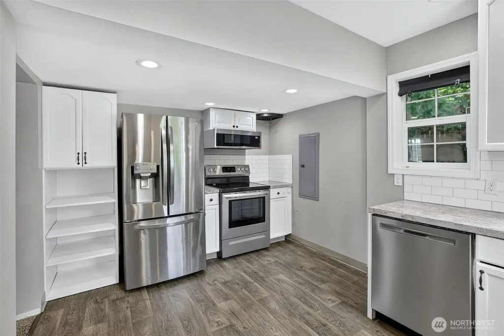 28605 NE Reilly Road Camas WA 98607