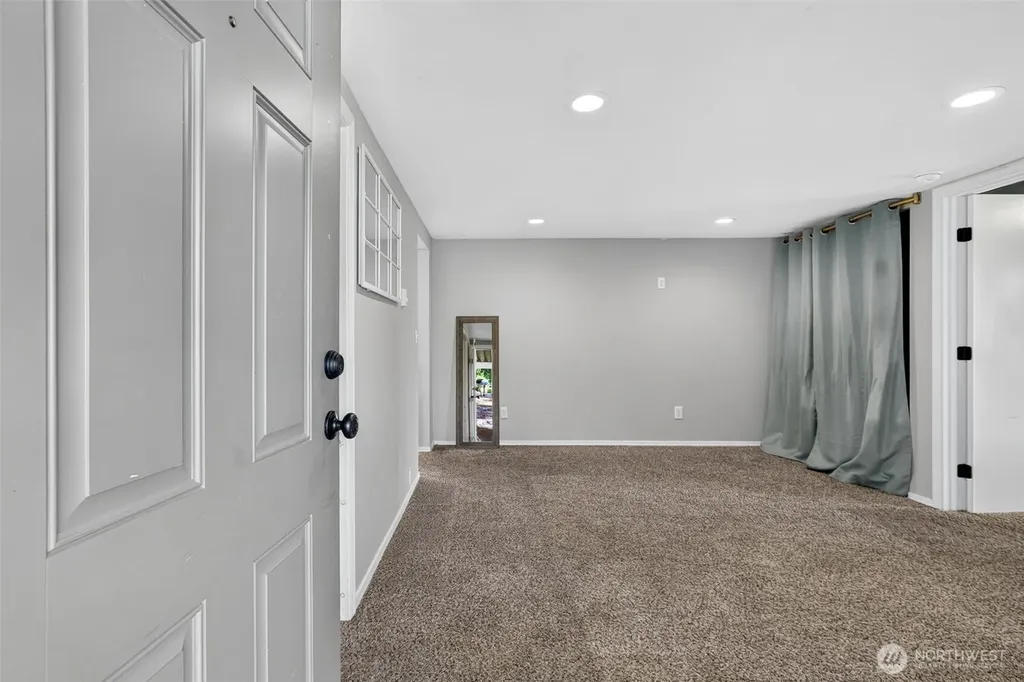 28605 NE Reilly Road Camas WA 98607