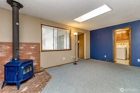 6311 144th St E Puyallup WA 98375