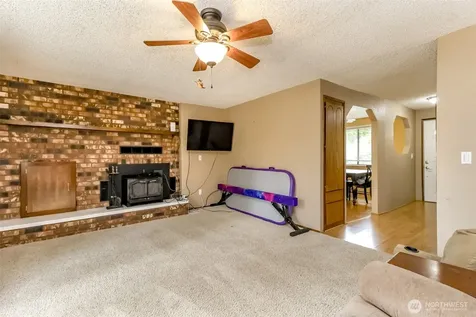 6311 144th St E Puyallup WA 98375