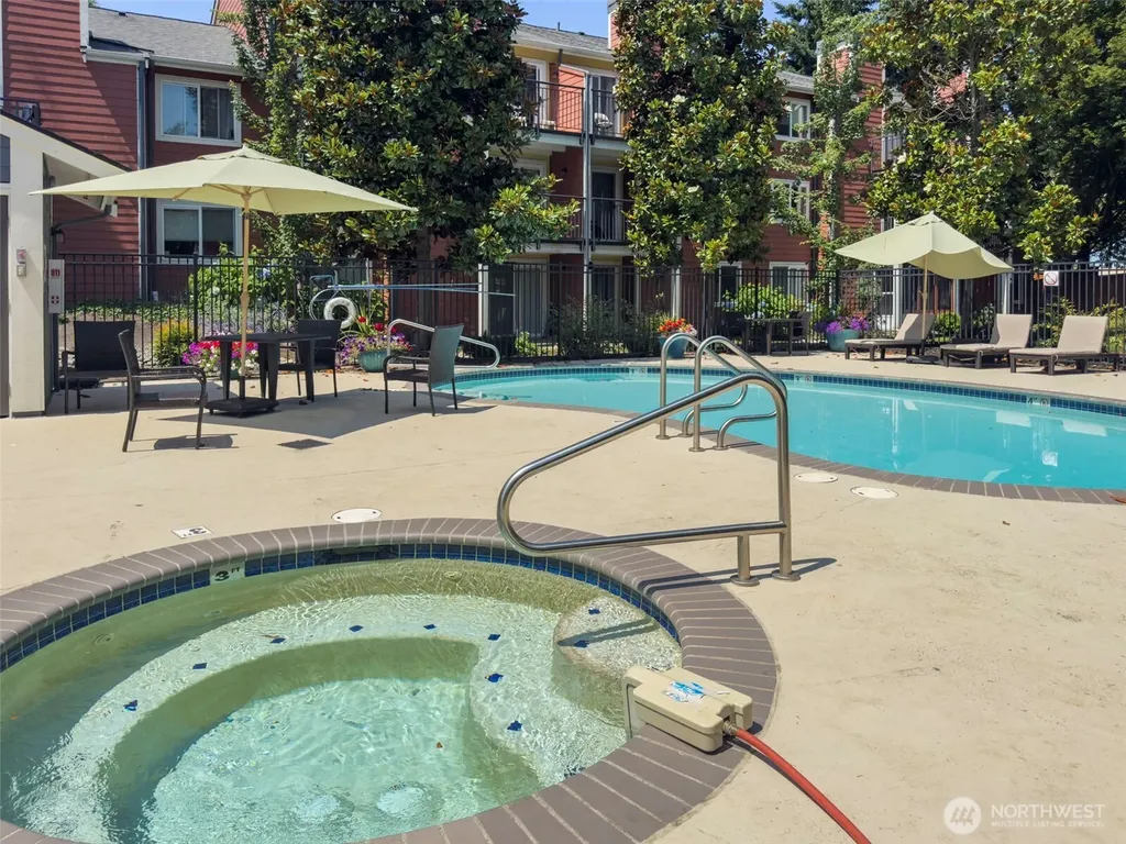 12511 SE 41st Place Bellevue WA 98006