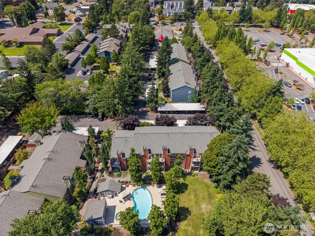 12511 SE 41st Place Bellevue WA 98006