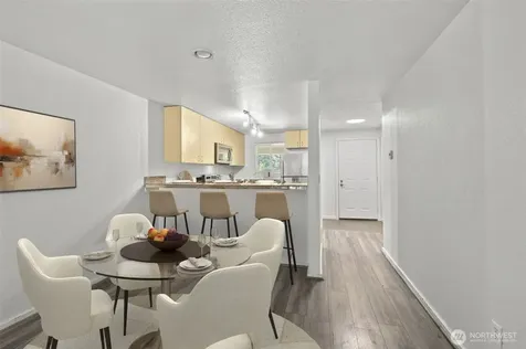 12511 SE 41st Place Bellevue WA 98006
