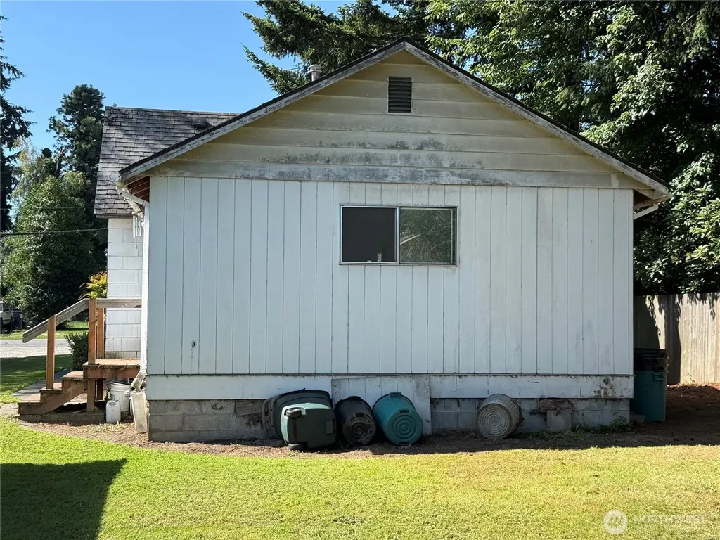 915 Greenleaf Avenue Burlington WA 98233