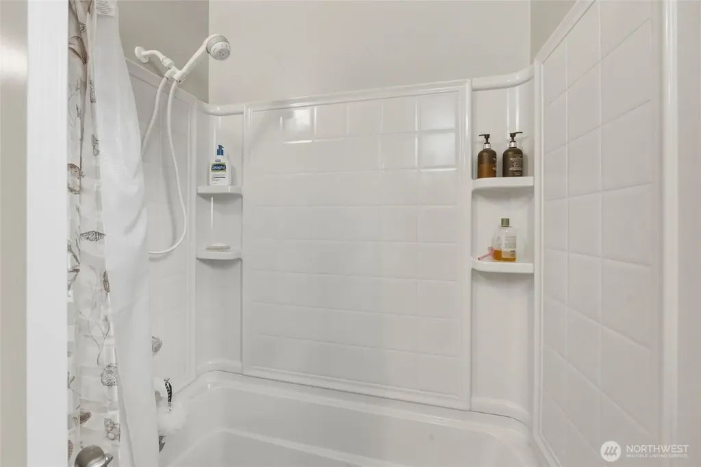 2219 N Nugent Road Lummi Island WA 98262