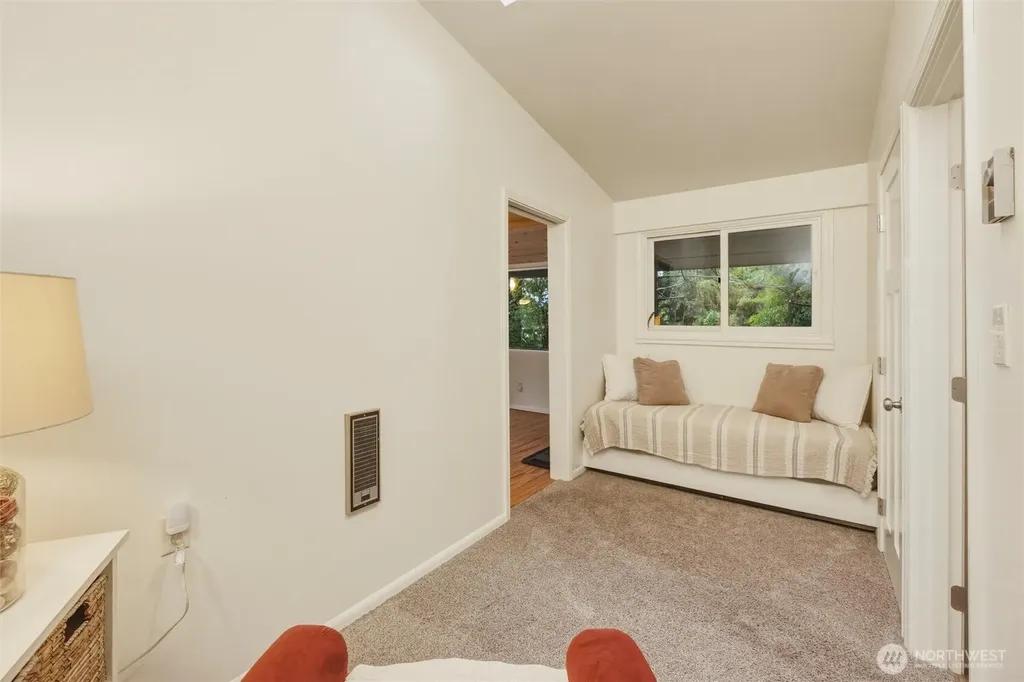 2219 N Nugent Road Lummi Island WA 98262