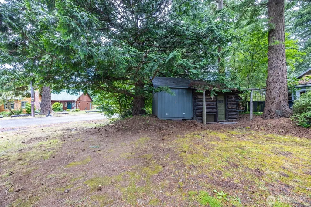 2219 N Nugent Road Lummi Island WA 98262