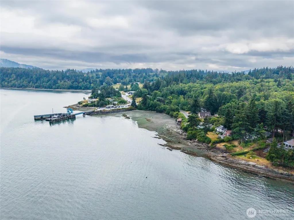 2219 N Nugent Road Lummi Island WA 98262