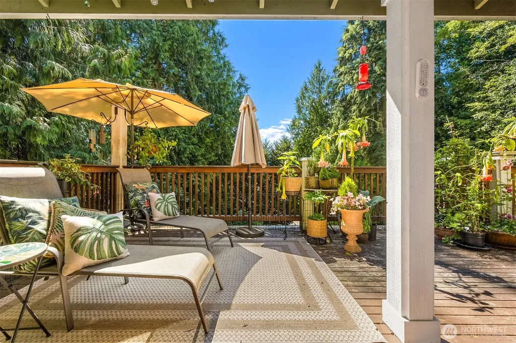 34059 Bridge View Drive NE Kingston WA 98346
