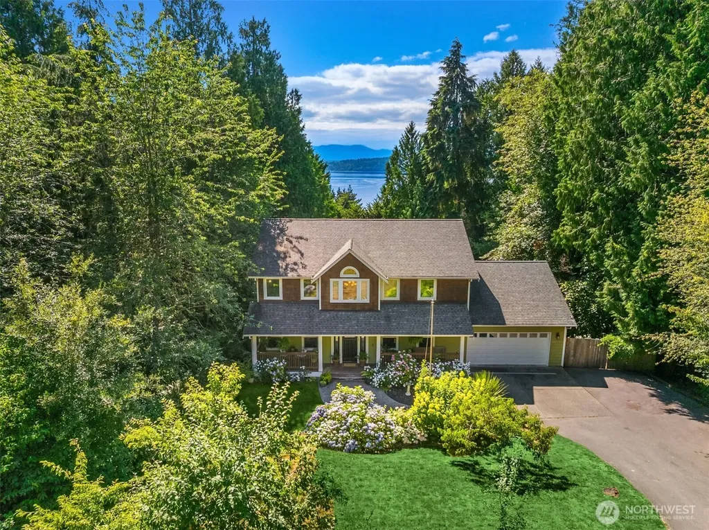 34059 Bridge View Drive NE Kingston WA 98346