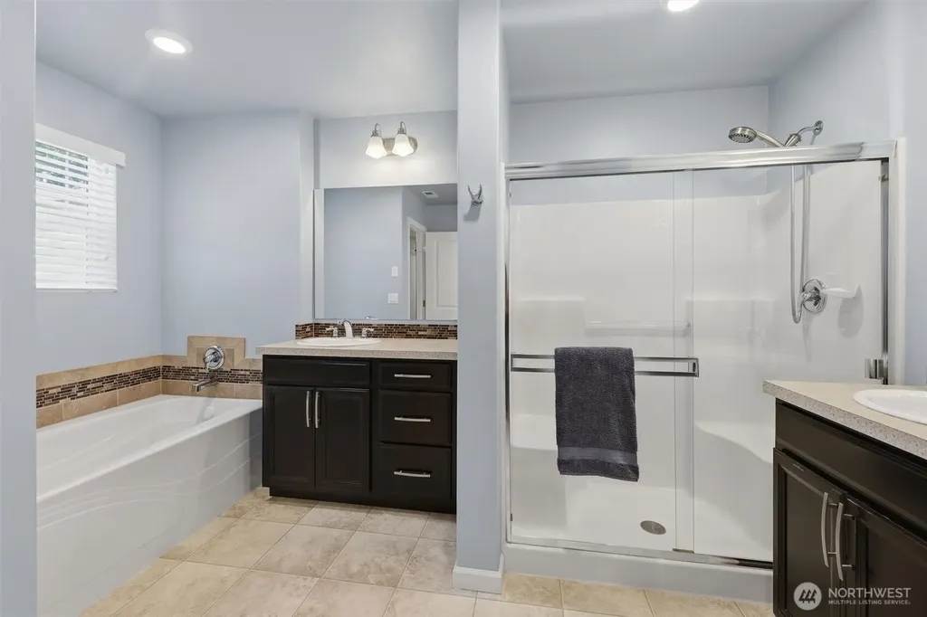 19711 26th Avenue W Lynnwood WA 98036