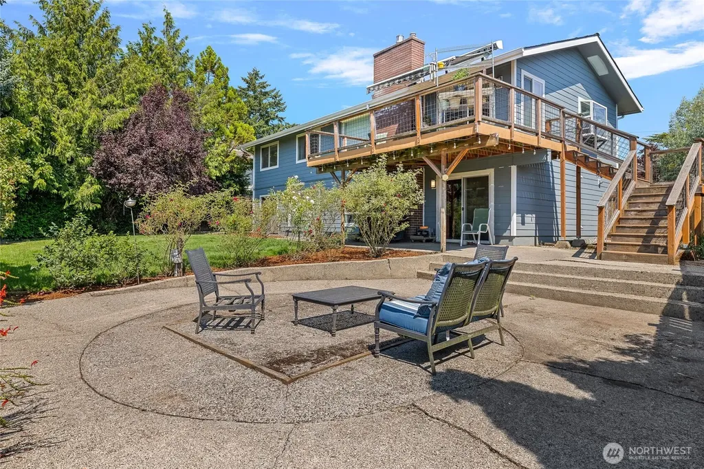 11621 19th Avenue SW Burien WA 98146