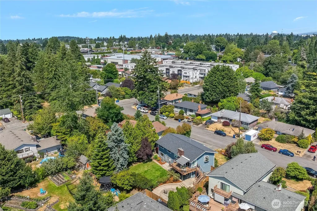 11621 19th Avenue SW Burien WA 98146