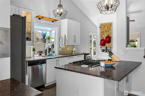 11621 19th Avenue SW Burien WA 98146