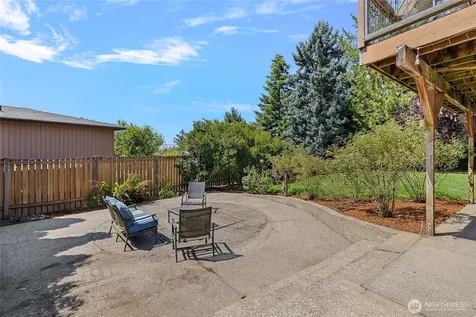 11621 19th Avenue SW Burien WA 98146