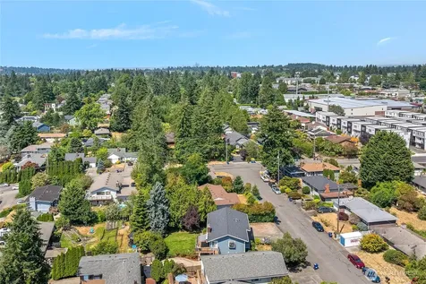 11621 19th Avenue SW Burien WA 98146