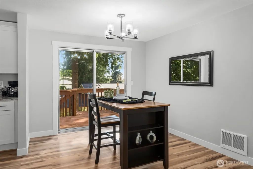 7058 Corfu Boulevard NE Bremerton WA 98311
