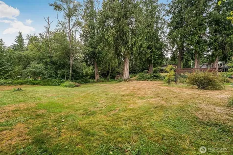 1889 Lake Drive Camano Island WA 98282