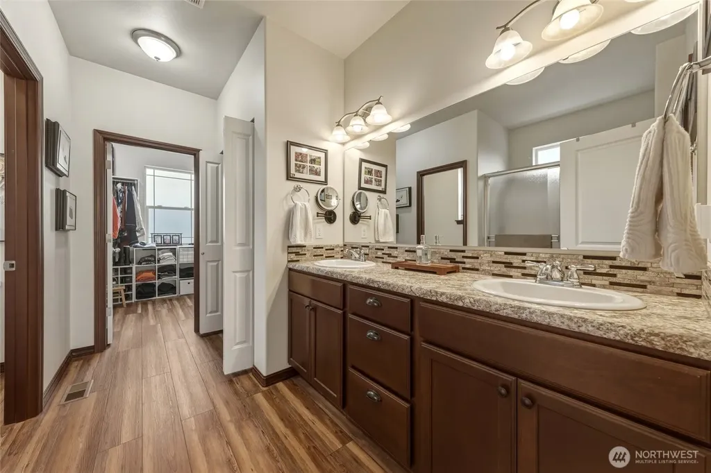 119 Chapelwood Avenue Walla Walla WA 99362