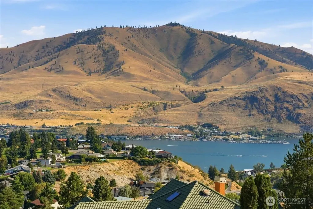 137 Long Drive Chelan WA 98816