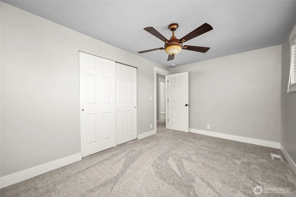 3408 F Avenue Anacortes WA 98221