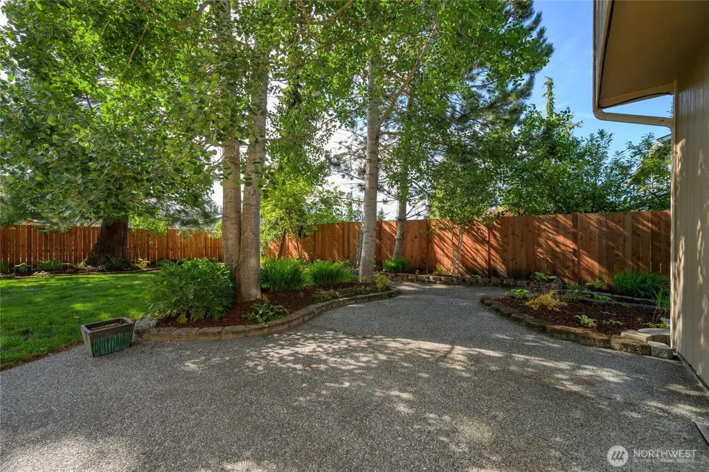 3408 F Avenue Anacortes WA 98221