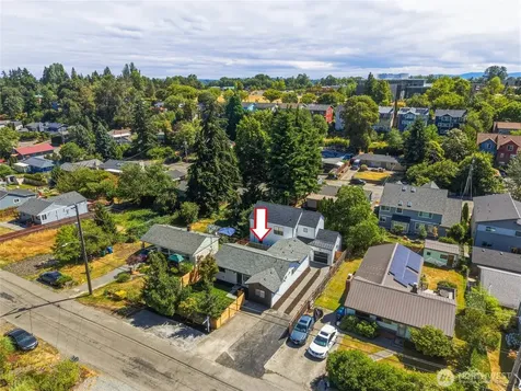 5946 18th Avenue SW Seattle WA 98106
