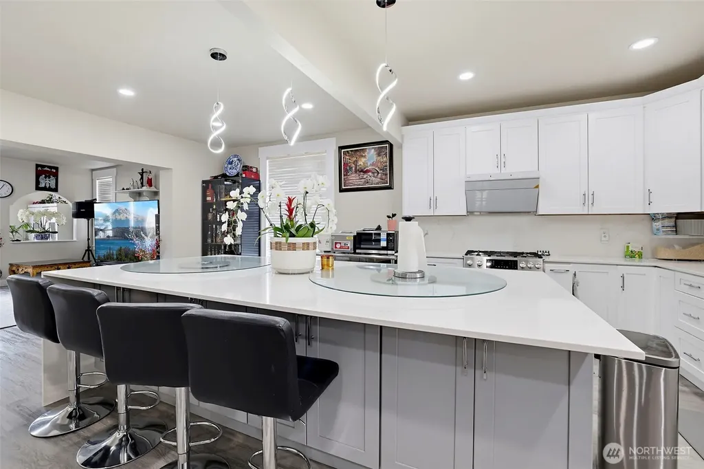 8417 S 259th Street Kent WA 98030