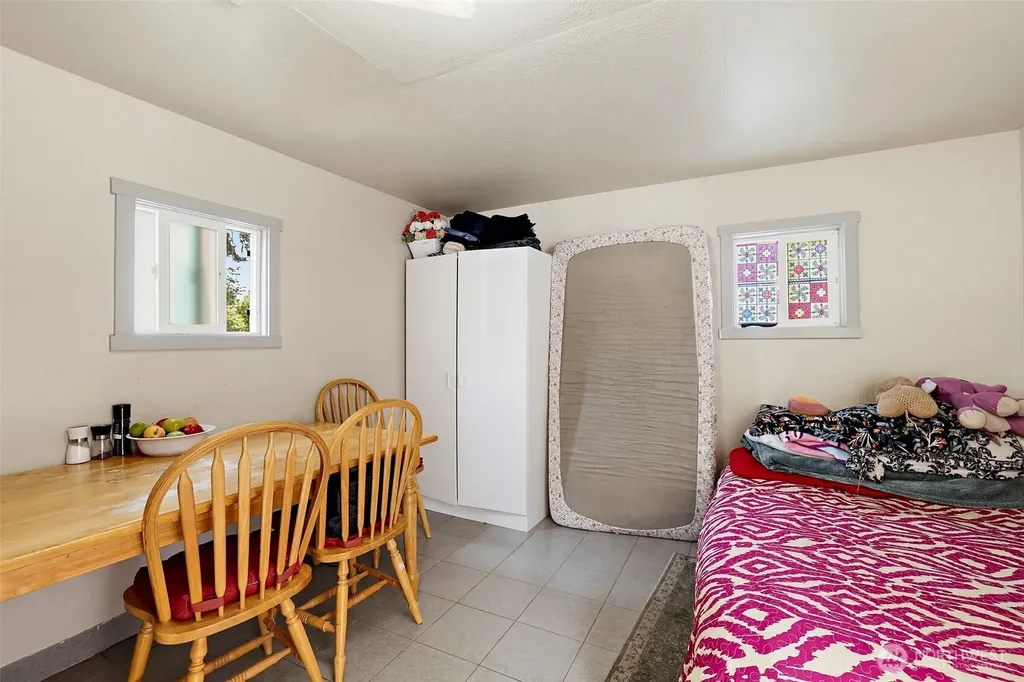 8417 S 259th Street Kent WA 98030