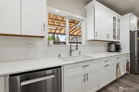 8417 S 259th Street Kent WA 98030