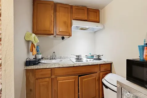 8417 S 259th Street Kent WA 98030