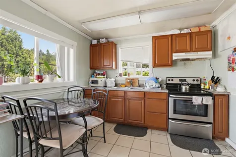 8417 S 259th Street Kent WA 98030