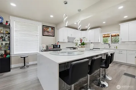 8417 S 259th Street Kent WA 98030