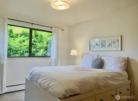 13740 42nd Avenue NE Seattle WA 98125