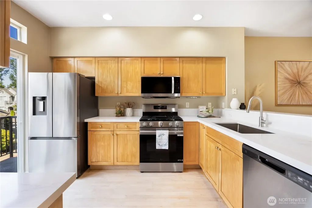 12330 NE 92nd Lane Kirkland WA 98033