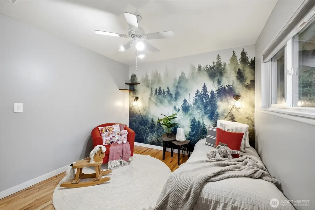 10778 68th Avenue S Seattle WA 98178