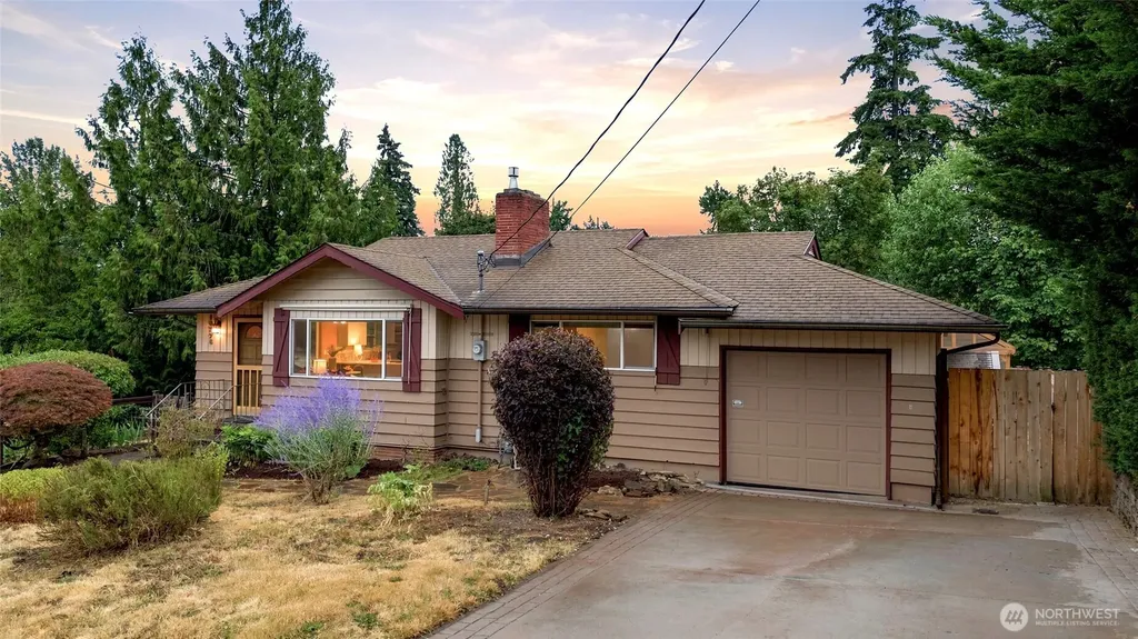 10778 68th Avenue S Seattle WA 98178