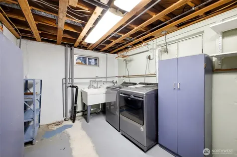 10778 68th Avenue S Seattle WA 98178