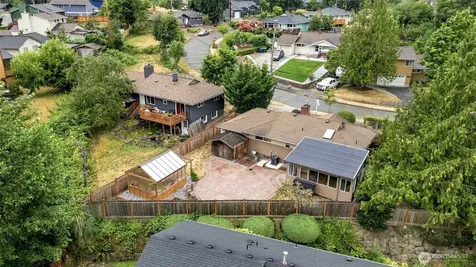 10778 68th Avenue S Seattle WA 98178