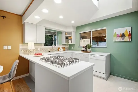 10778 68th Avenue S Seattle WA 98178