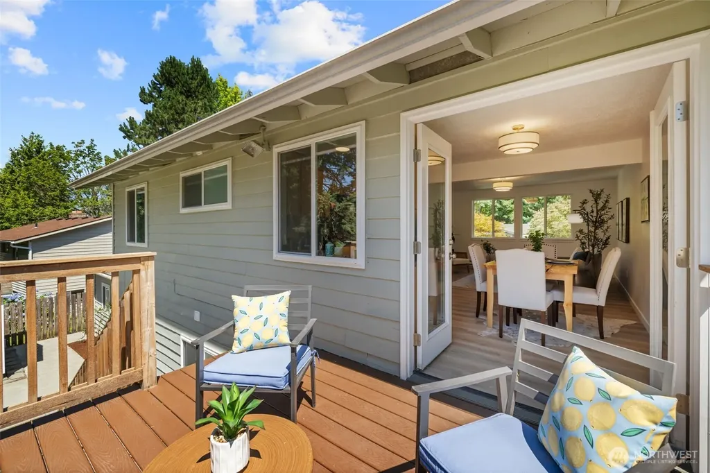12627 NE 157th Street Woodinville WA 98072