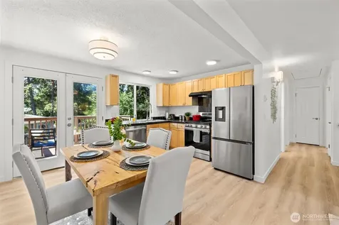 12627 NE 157th Street Woodinville WA 98072